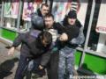 Конфликт участиков акции против незаконной застройки Киева с  Беркутом .